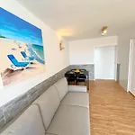 Mit Meerblick Und Gemeinschaftspool Apartamento
