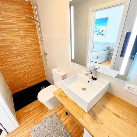 Mit Meerblick Und Gemeinschaftspool *