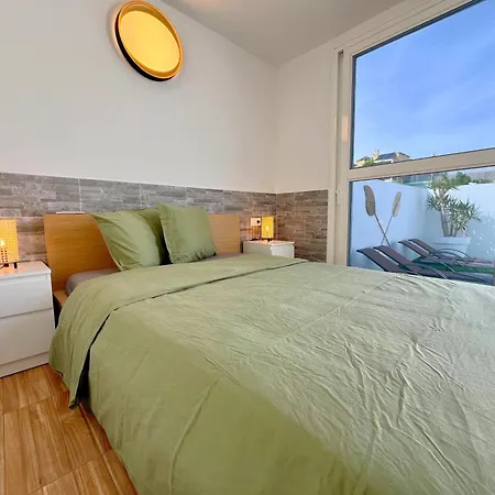 Διαμέρισμα Mit Meerblick Und Gemeinschaftspool