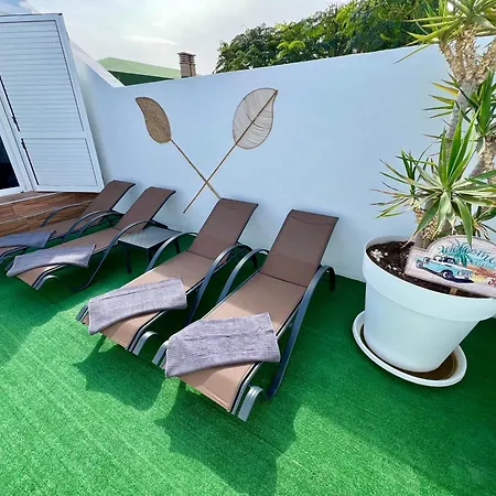 Mit Meerblick Und Gemeinschaftspool