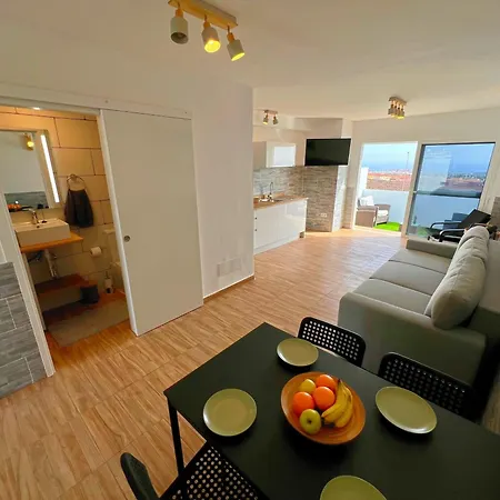 Mit Meerblick Und Gemeinschaftspool Lägenhet *