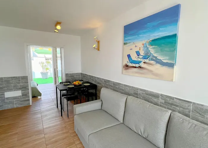 Mit Meerblick Und Gemeinschaftspool