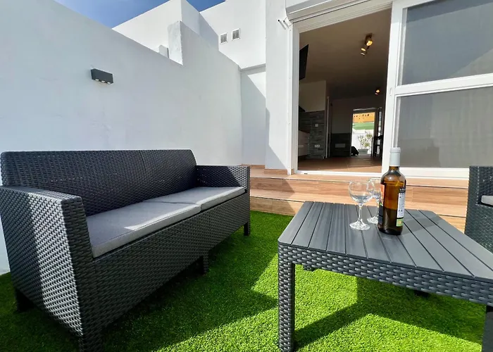 Mit Meerblick Und Gemeinschaftspool