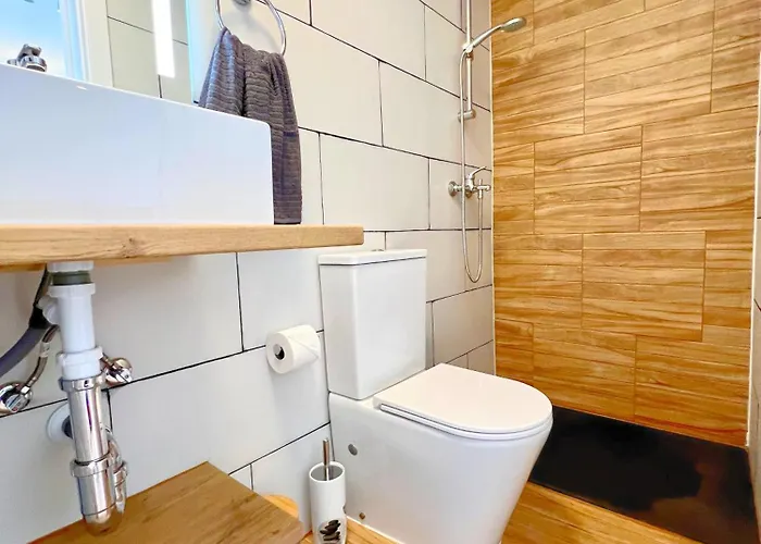 Mit Meerblick Und Gemeinschaftspool *