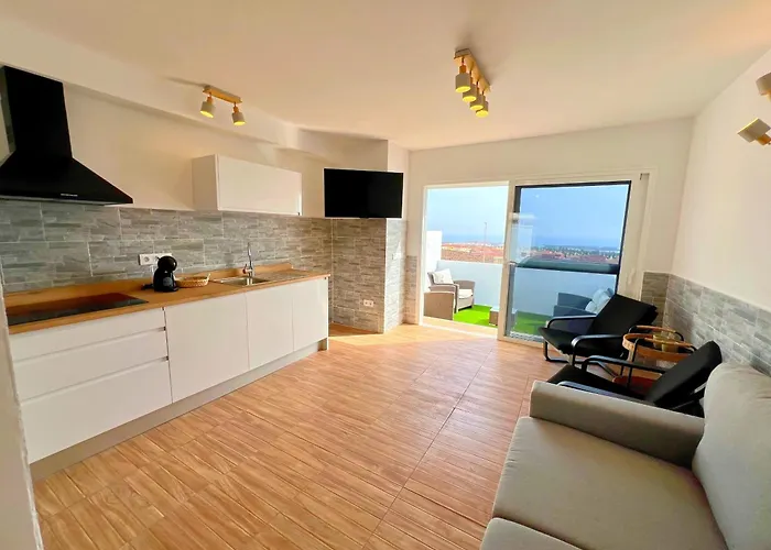 Mit Meerblick Und Gemeinschaftspool *